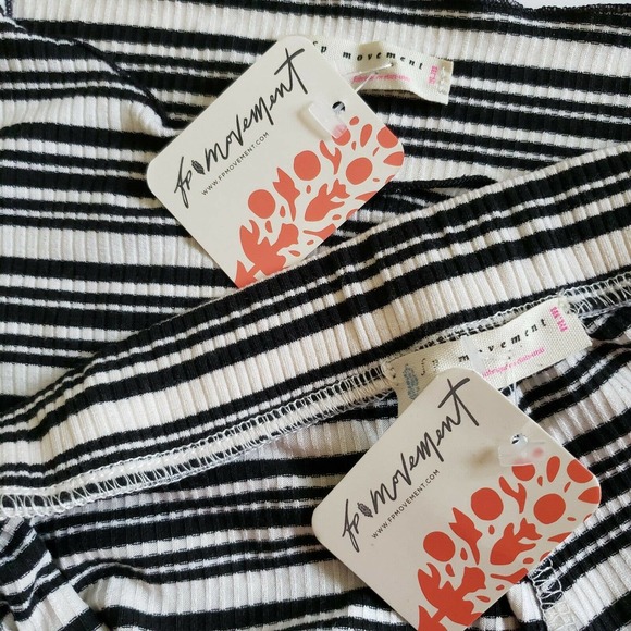 FREE PEOPLE Movement striped ribbed knit lounge pajamas shorts top set Sz M NEW - Picture 3 of 4